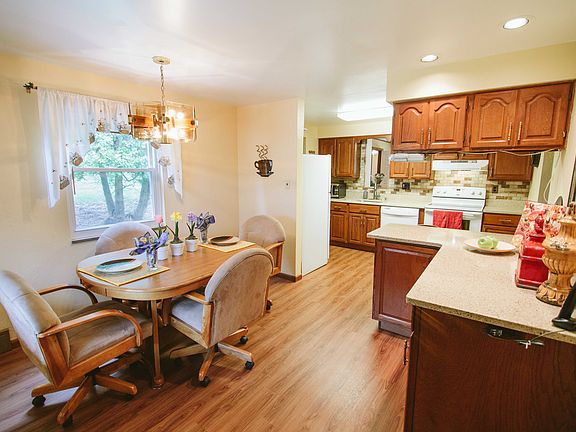 Neat kitchen dining combo 