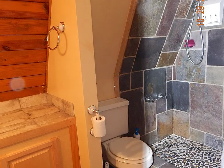 20150 Manzanita St — Photo 15