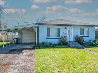 680 E Ash St, Lebanon, OR 97355