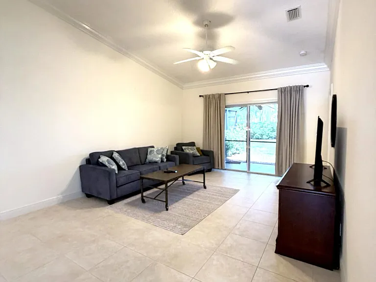 9315 Bridgeport Dr — Photo 6