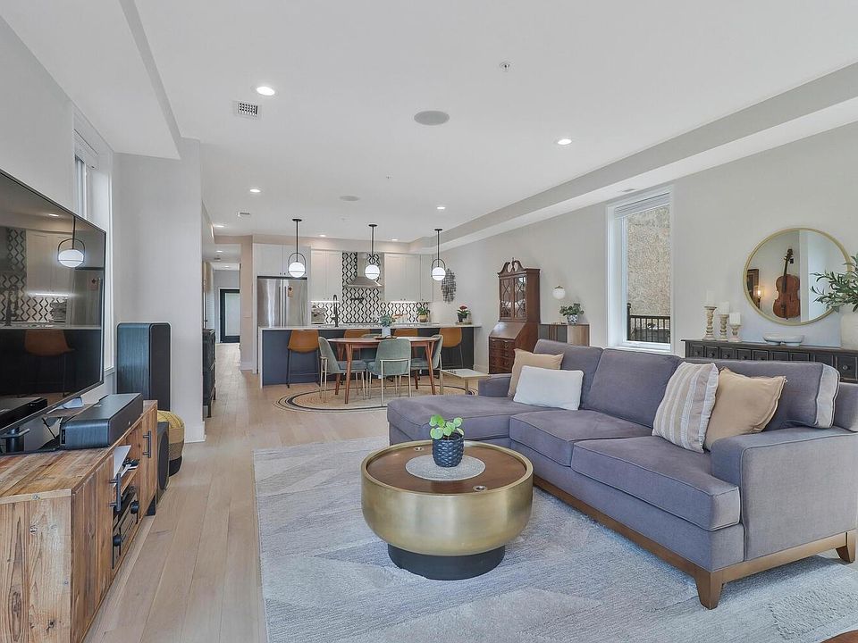 1st image of 1151 Oates St NE #2
