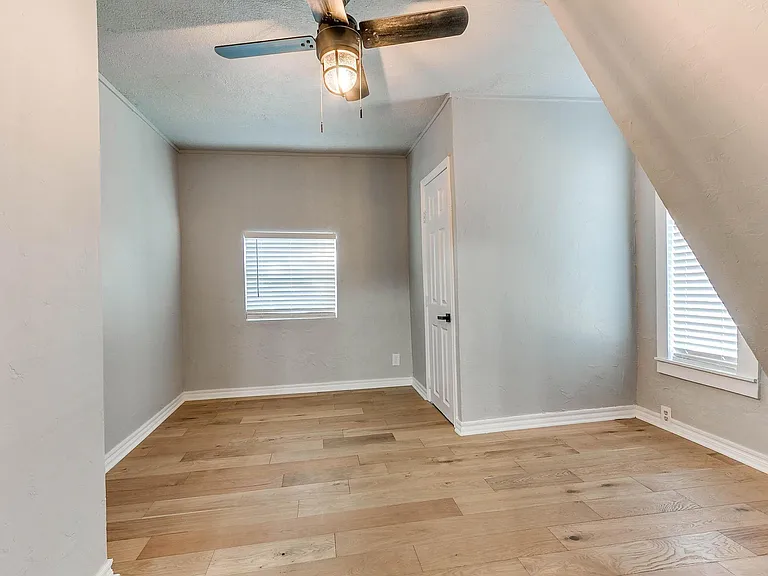 1824 NW 14th St — Photo 19