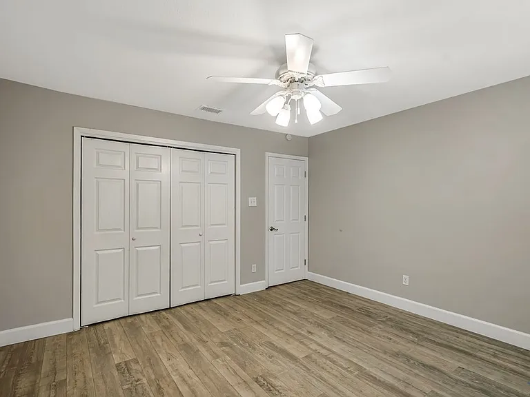 422 W Pecan Ave #D — Photo 26