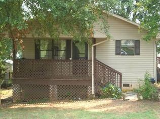 1225 Johnson Ave, Anniston, AL 36201