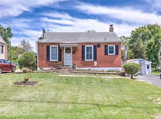 180 N Castello St, Florissant, MO 63031