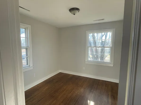 1931 Wakefield Ave APT 4, Petersburg, VA 23805