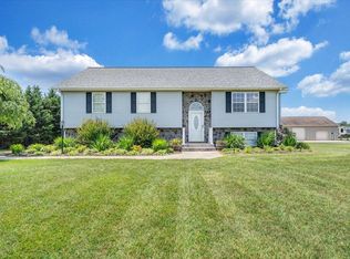 2265 Meadors Spur Rd, Moneta, VA 24121