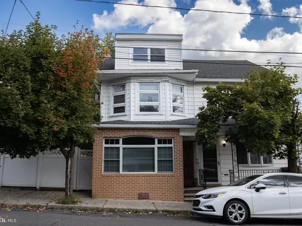 123 N Emerick St, Shenandoah, PA 17976
