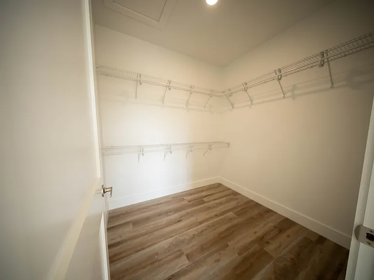 3x2 Master Closet