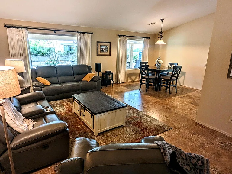 38135 S Rolling Hills Dr — Photo 32