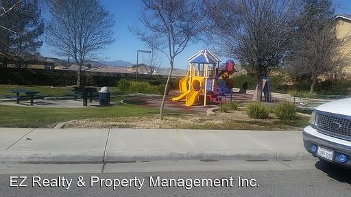 1st image of 31948 Feather Creek Dr