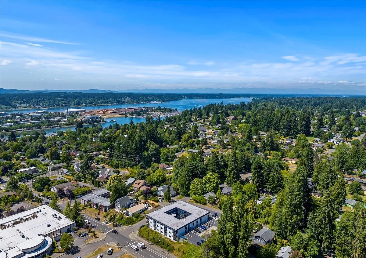 Views of Downtown & Capitol Building From Your Balcony (Select Units) - Stateside Flats