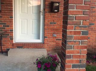 311 S Durkin Dr, Springfield, IL 62704