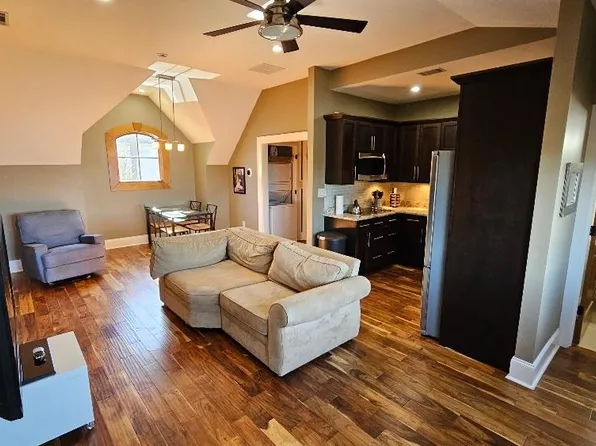 101 Wynmere Way, Seneca, SC 29672