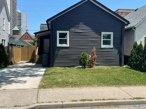 442 Church St, Windsor, ON N9A 4S9