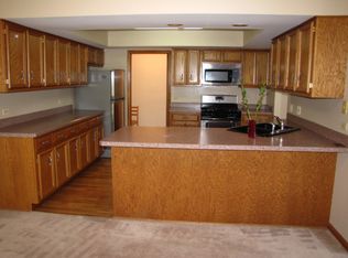 4918 Riedy Pl, Lisle, IL 60532