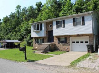 35 Lost Valley Dr, Huntington, WV 25705