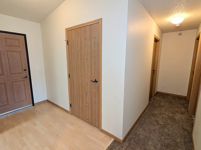 Amber Ridge Apartments — Photo 9