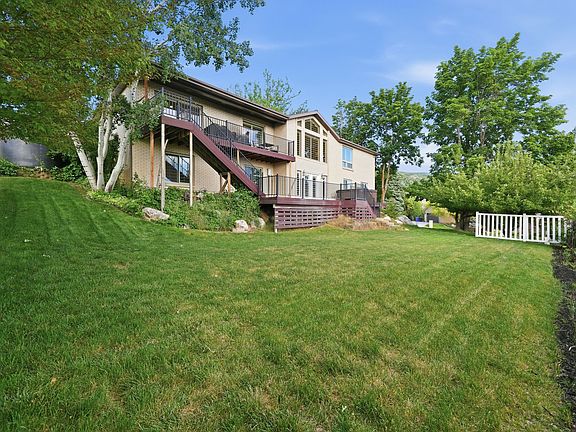 4th image of 915 Northridge Dr