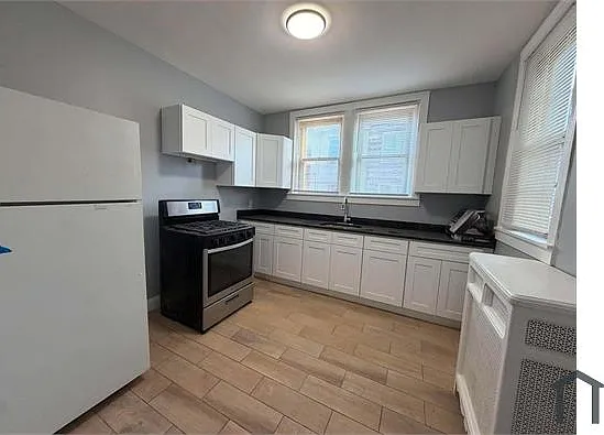 2904 S 62nd St — Photo 5