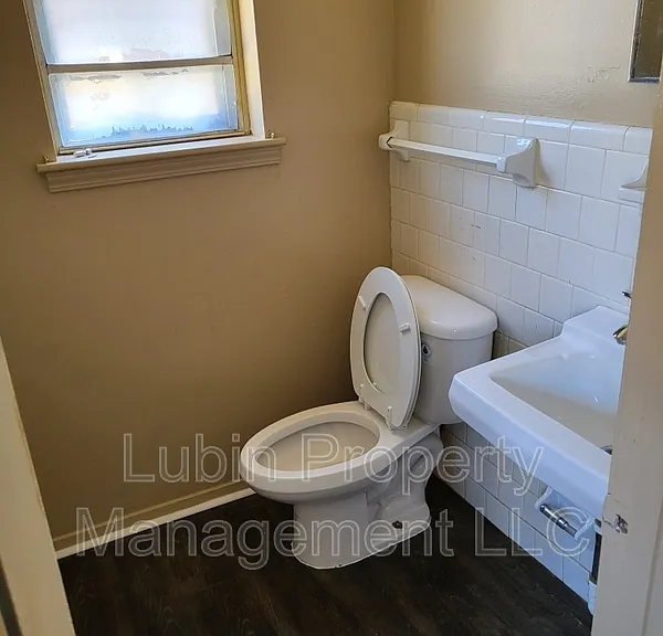 665 Whiterock Ave — Photo 6