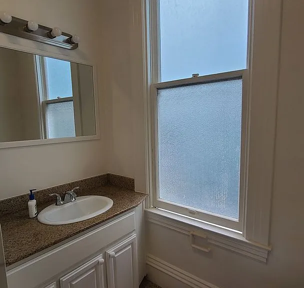1560 Noe St — Photo 13