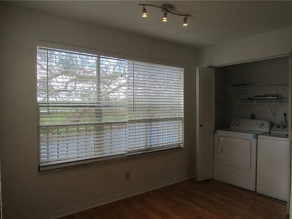 4th image of 13090 Vista Isles Dr APT 123