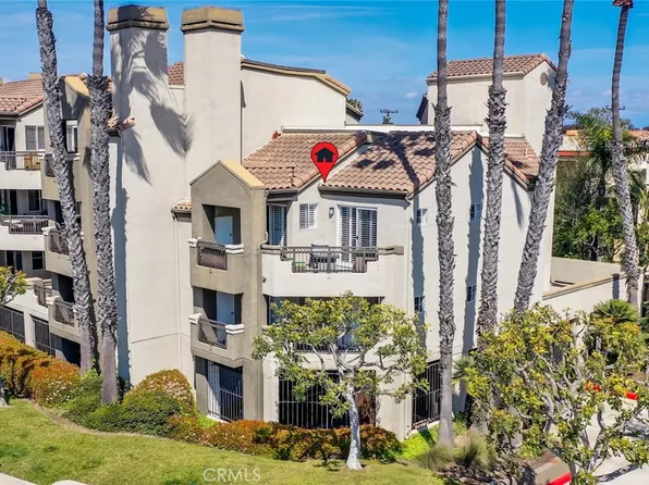 310 Lake St Unit 216, Huntington Beach, CA 92648