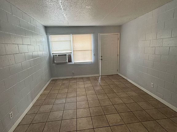 3rd image of 310 Beech Ave #B