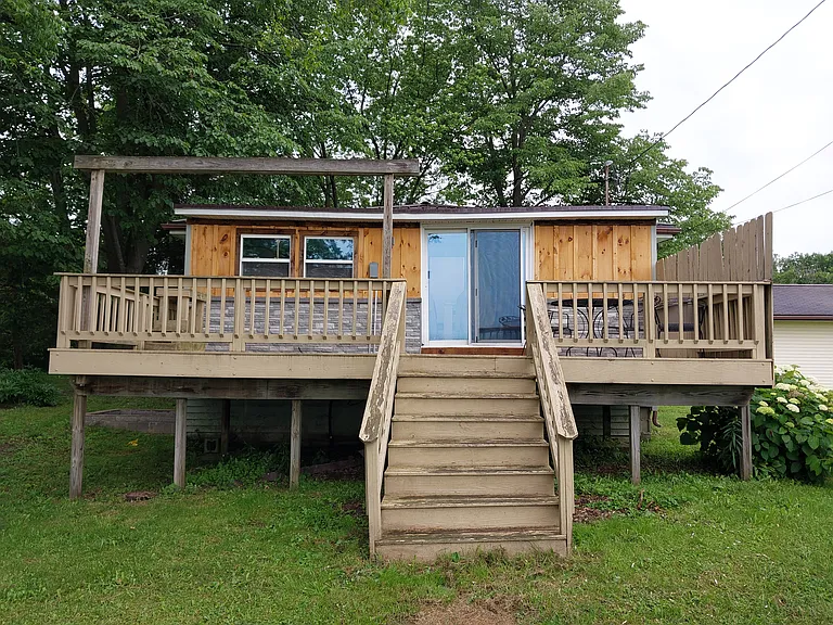 8669 Powell Rd — Photo 17