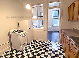 221 Avenue A #2A, New York, NY 10009