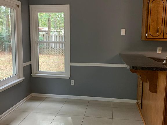 2nd image of 670 Tara Ln