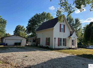 600 E 3rd St, Creighton, MO 64739
