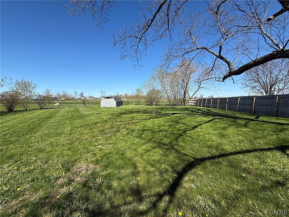 1st image of 430 Ambrose St Lot 19