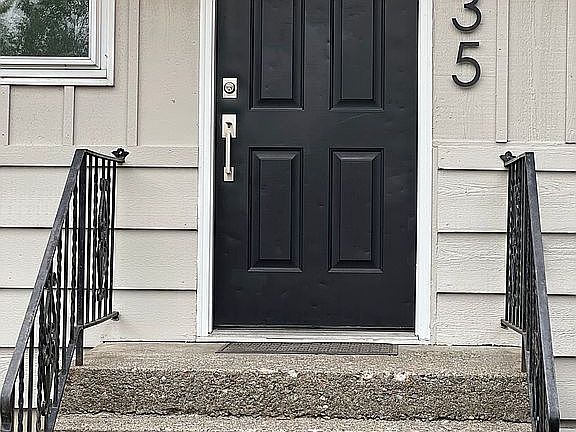 5th image of 1335-1337 NW Hall Dr