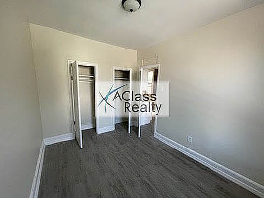 3rd image of 23-22 Steinway St #B6