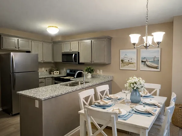 4861 Pinefield Ave, Portage, MI 49024