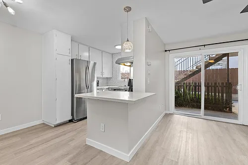 1440 Thomas Ave #2 Photo 1