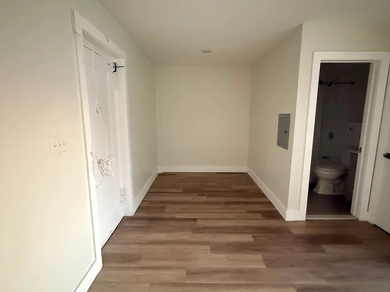 2502 Kennedy Blvd — Photo 4
