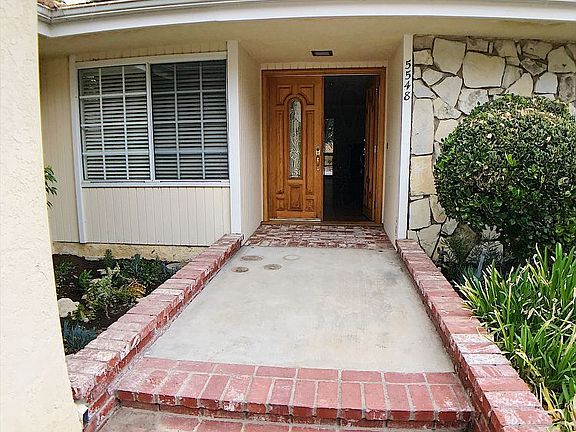 3rd image of 5548 Ostin Ave