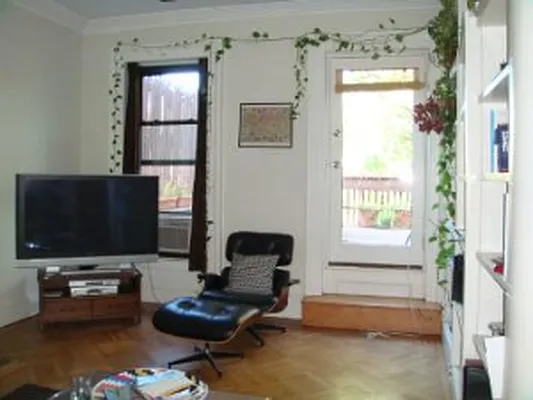 Rented by Corcoran | media 11