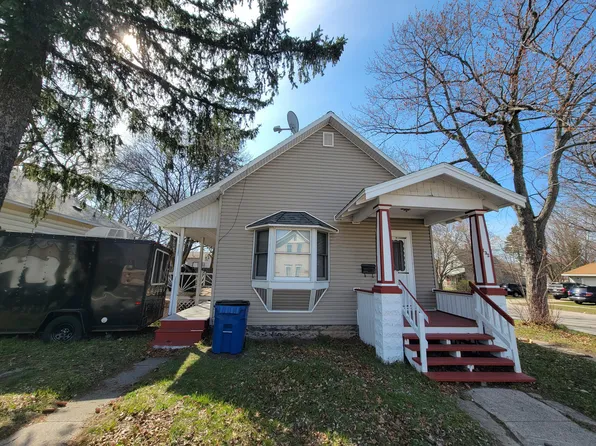 132 Ford St, Manistee, MI 49660