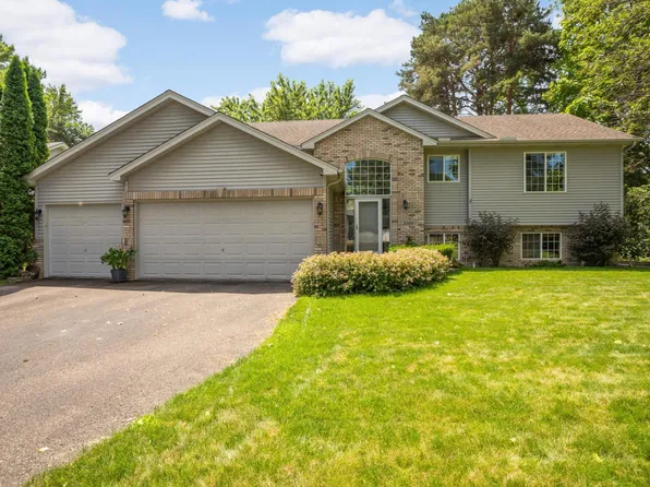 2560 91st Ln NE, Blaine, MN 55449