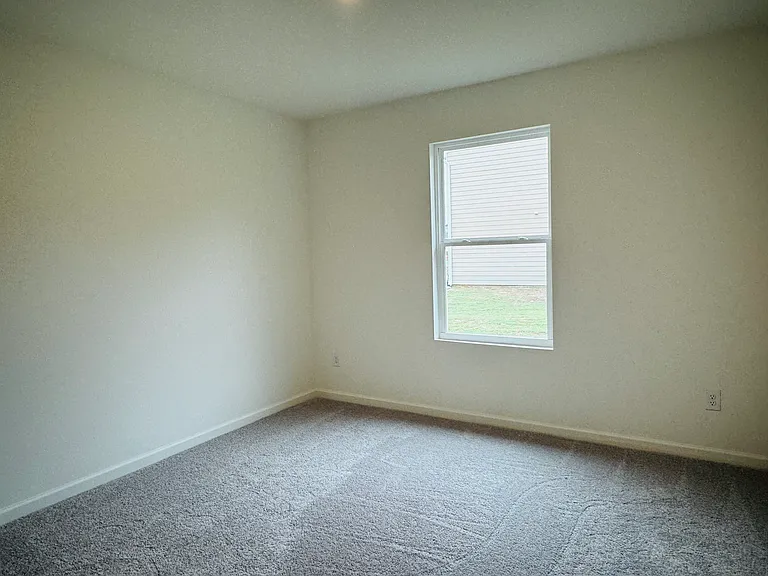 227 Isabella Way — Photo 16