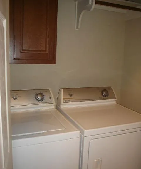 218 Forest Dr — Photo 6