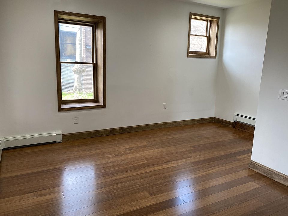 1st image of 72 N Pearl St #1B