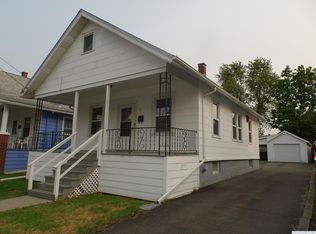 27 Parkwood Blvd, Hudson, NY 12534