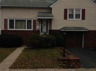 659 River Rd, Teaneck, NJ 07666