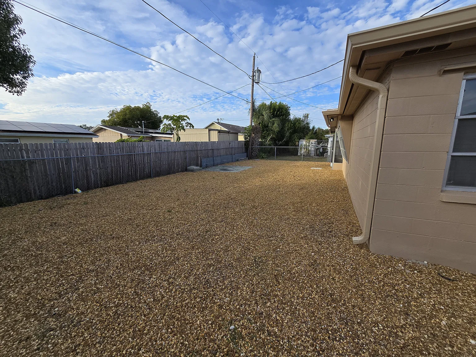 3643 Cheswick Dr — Photo 2