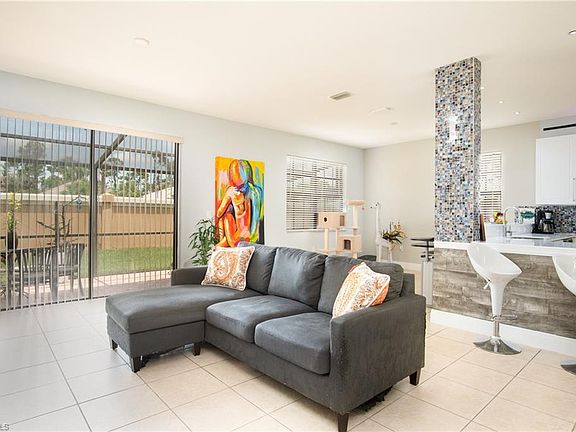 2nd image of 7622 Bristol Cir